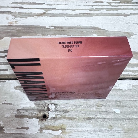 IL MAKIAGE Color Boss Squad Multi Dimensional Eye Color Quad Palette Trend NEW - Picture 11 of 12